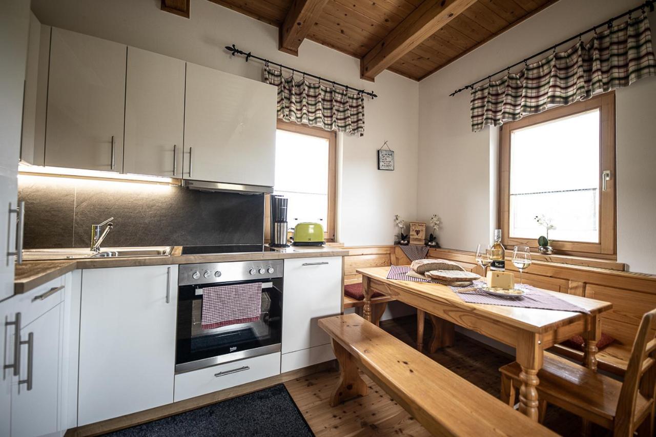 Weingarten & Appartement Auszeit With Private Spa Soechau Exterior photo